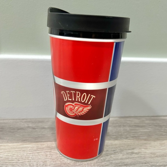 NHL Winter Classic 2014 Red Wings/Maple Leafs Travel Mug Coffee Cup No Spill - Picture 2 of 5